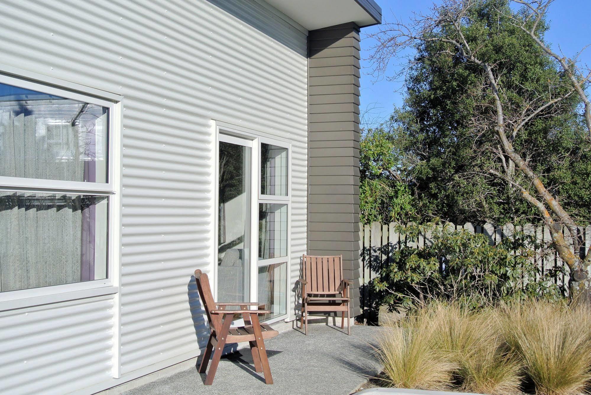 Oxford Village Motels Exterior photo